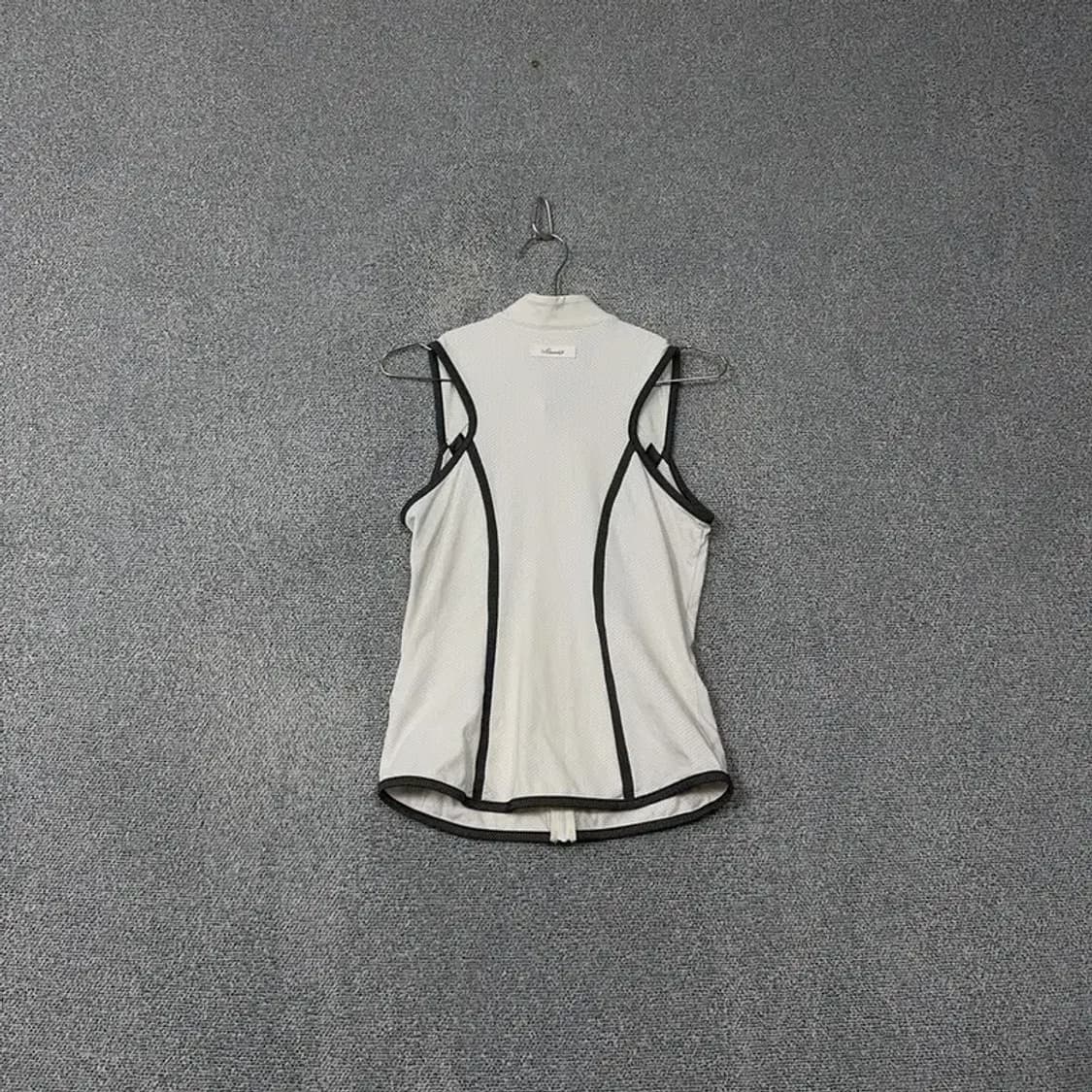 데상트 로고 화이트 기능성 조끼 바람막이 S 상품이미지2