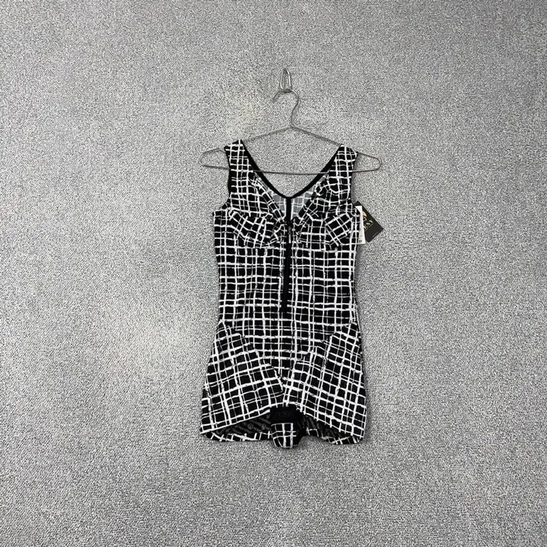 [새상품]제니카 블랙 체크 바디수트 085 BLS 상품이미지2