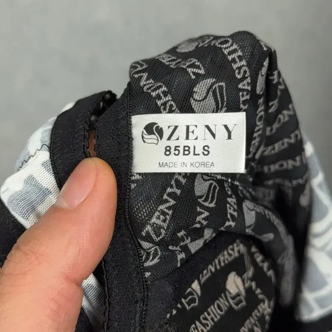 [새상품]제니카 블랙 체크 바디수트 085 BLS 상품이미지5