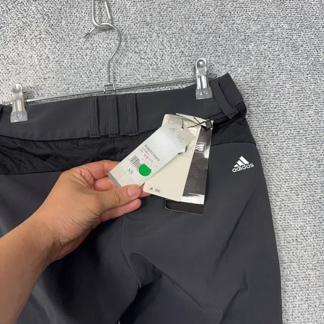 [새상품]아디다스 블랙 골프 기능성 바지 XS 상품이미지6