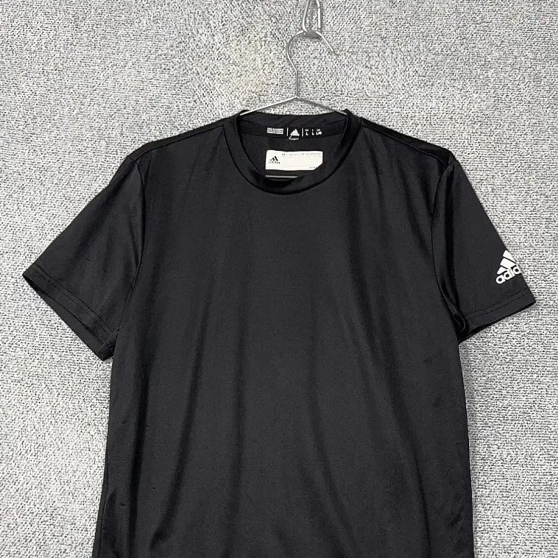 아디다스 블랙 로고 운동 기능성 반팔 티 L 상품이미지3