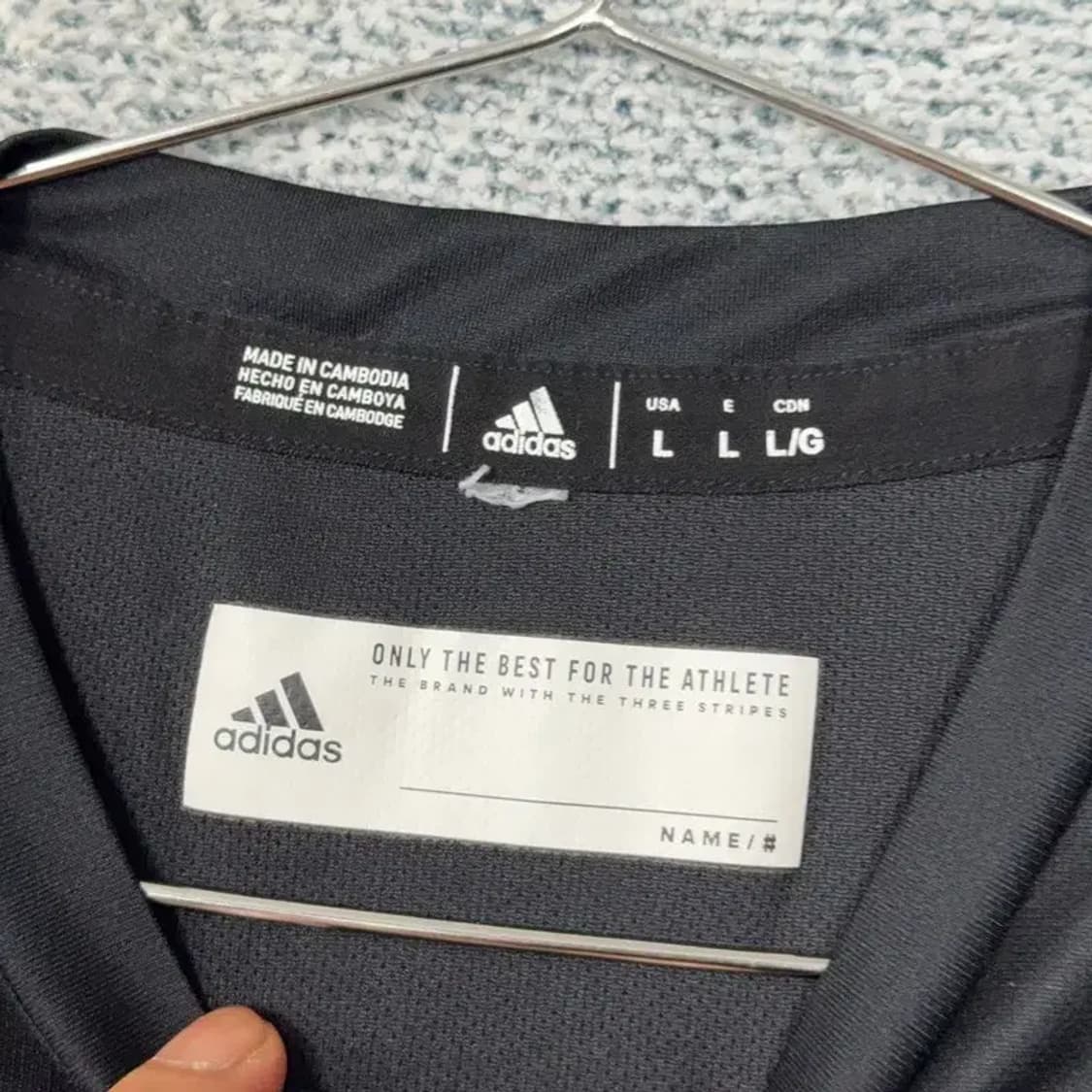 아디다스 블랙 로고 운동 기능성 반팔 티 L 상품이미지6