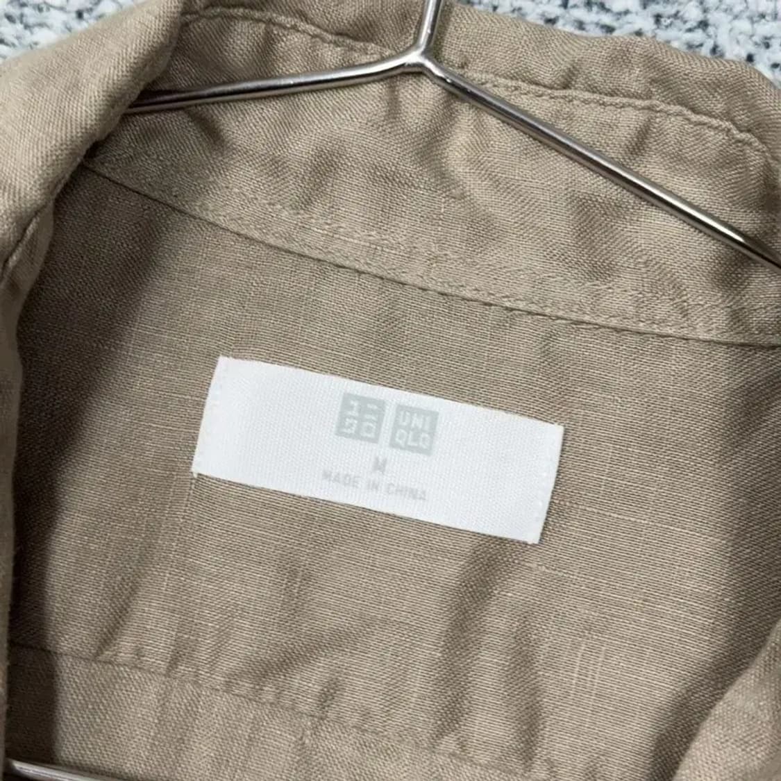 유니클로 베이지 포켓 린넨 셔츠 M 상품이미지3