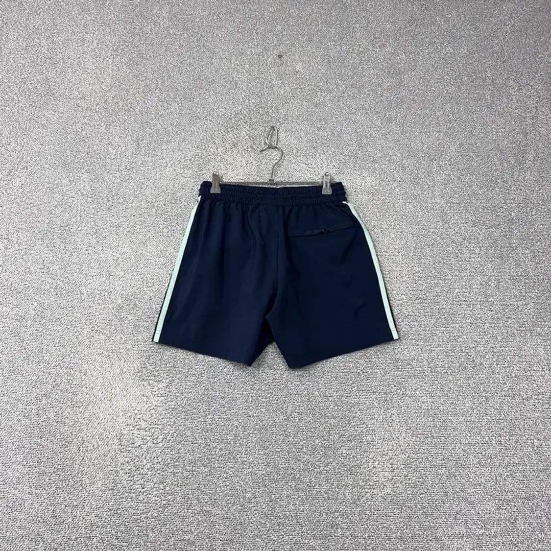 아디다스 네이비 로고 기능성 반바지 M 상품이미지2