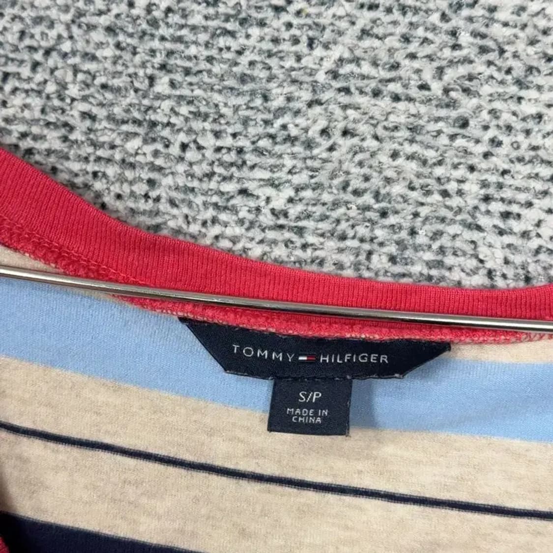 타미힐피거 스트라이프 브이넥 로고 반팔 원피스 S/P 상품이미지5