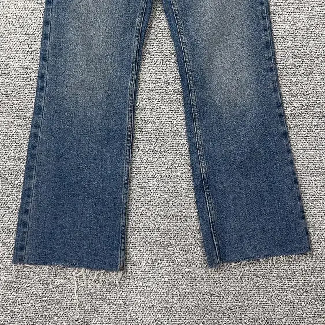 자라 와이드핏 워싱 부츠컷 데님팬츠 24 상품이미지4