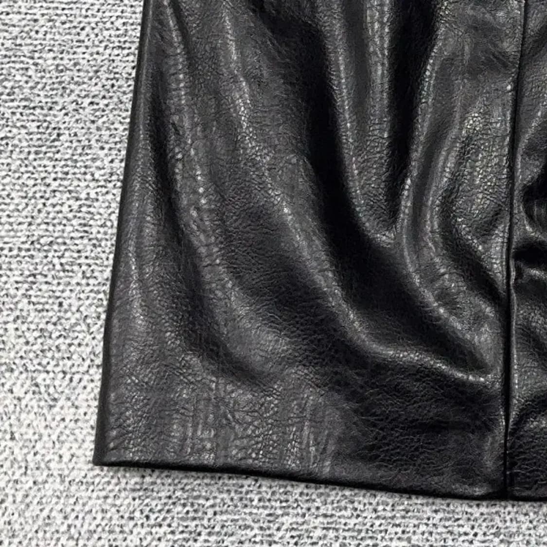 자라 블랙 레더 미니스커트 XS 상품이미지3