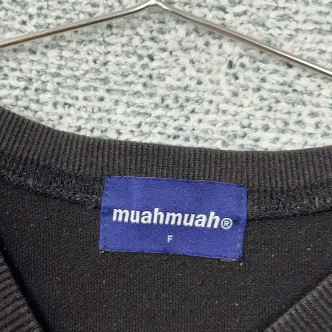 무아무아 블랙 로고 프린팅 반팔 티 F 상품이미지4