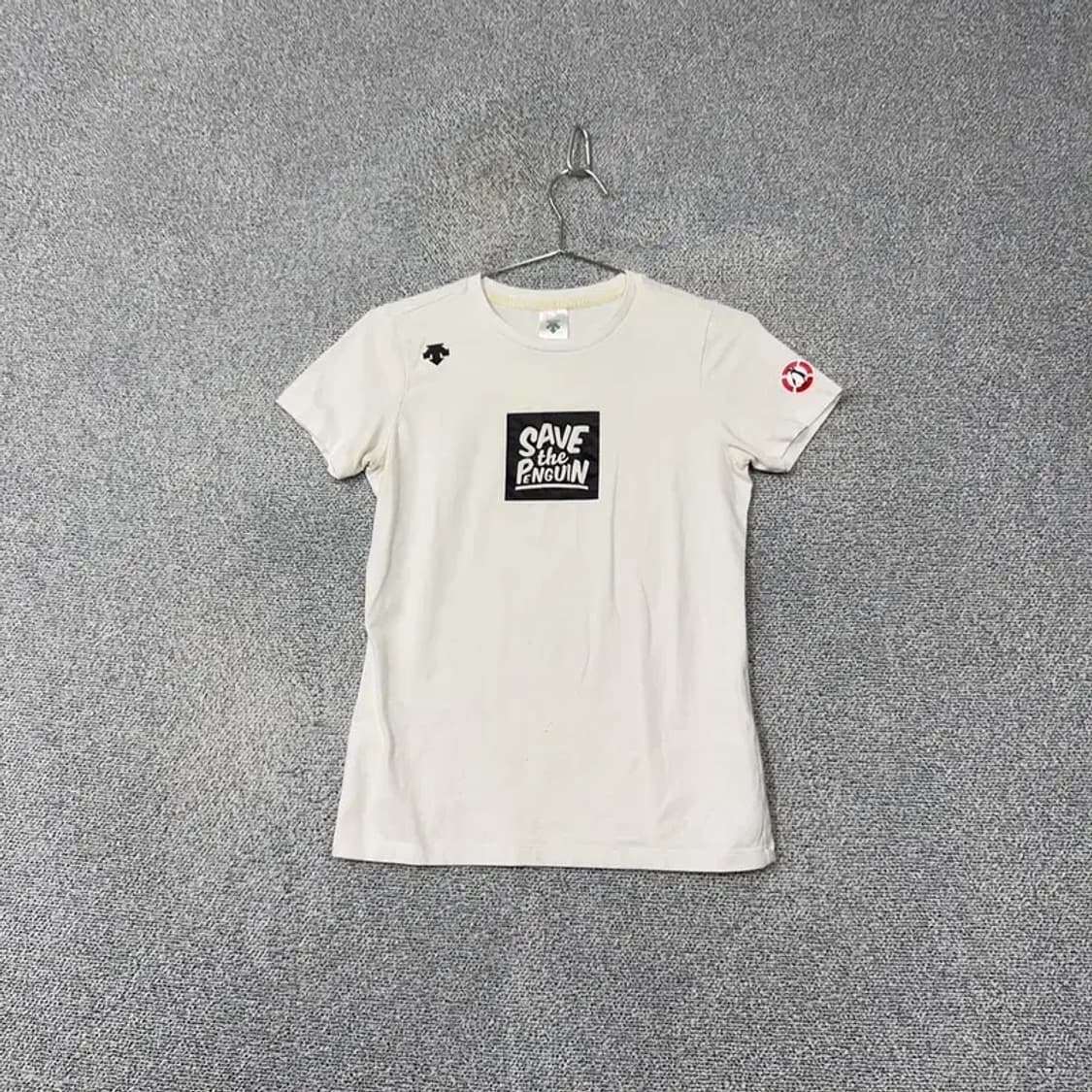 데상트 로고 프린팅 캐주얼 반팔티 S 상품이미지1