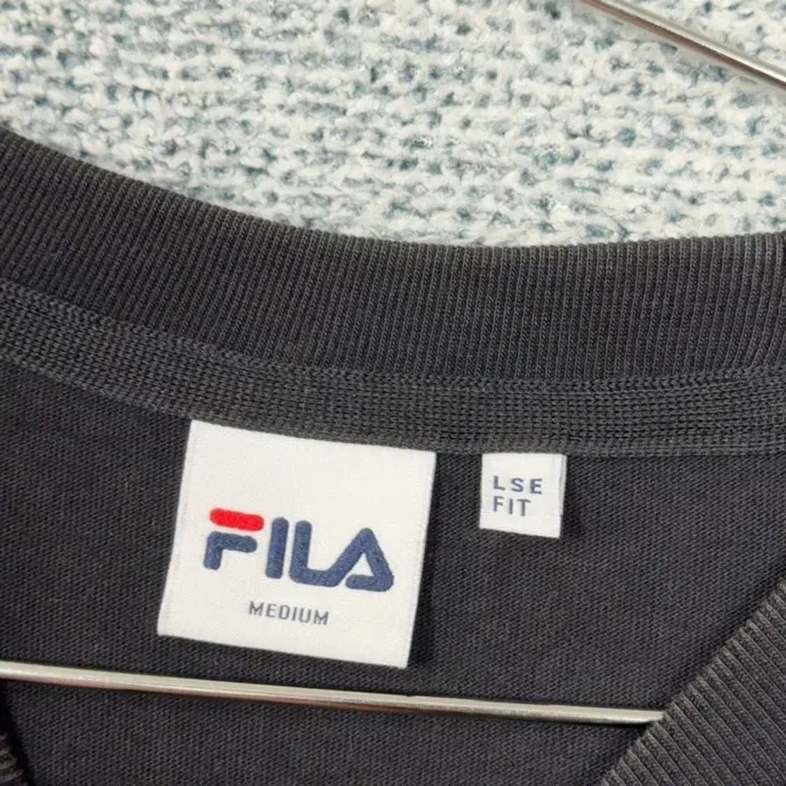 휠라 스펠 로고 블랙 반팔 티 MEDIUM 상품이미지5