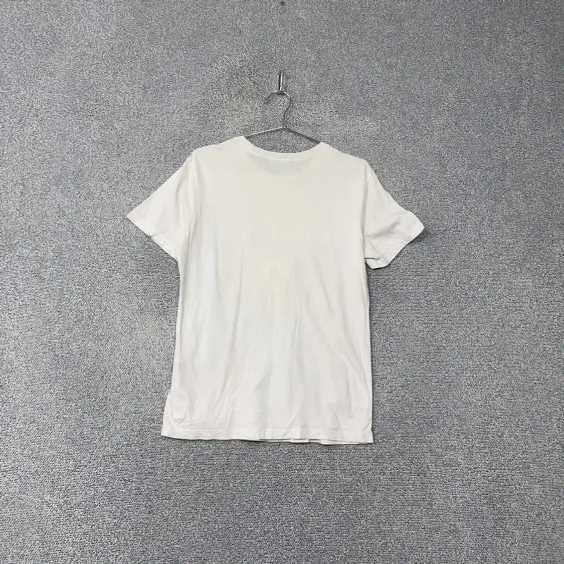 게스 로고 캐주얼 반팔 티 M 상품이미지2