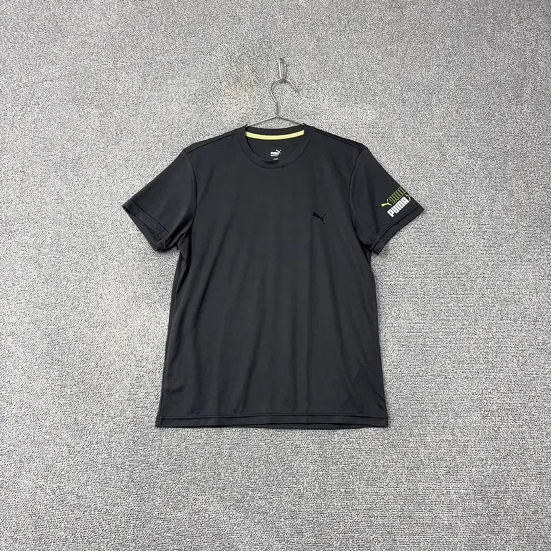 푸마 블랙 기능성 운동 반팔 티 S(95) 상품이미지1