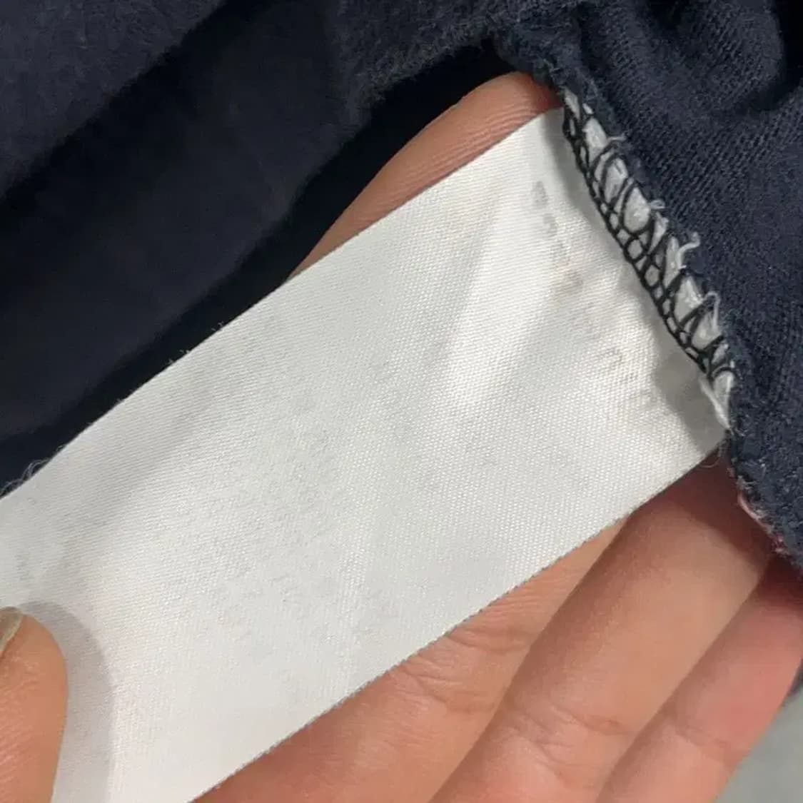 OIOI 5252 로고 프린팅 네이비 반팔 티 M 상품이미지5