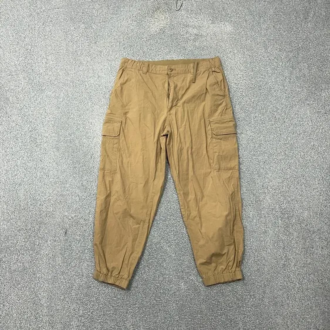 유니클로 베이지 카고 조거팬츠 L 상품이미지1