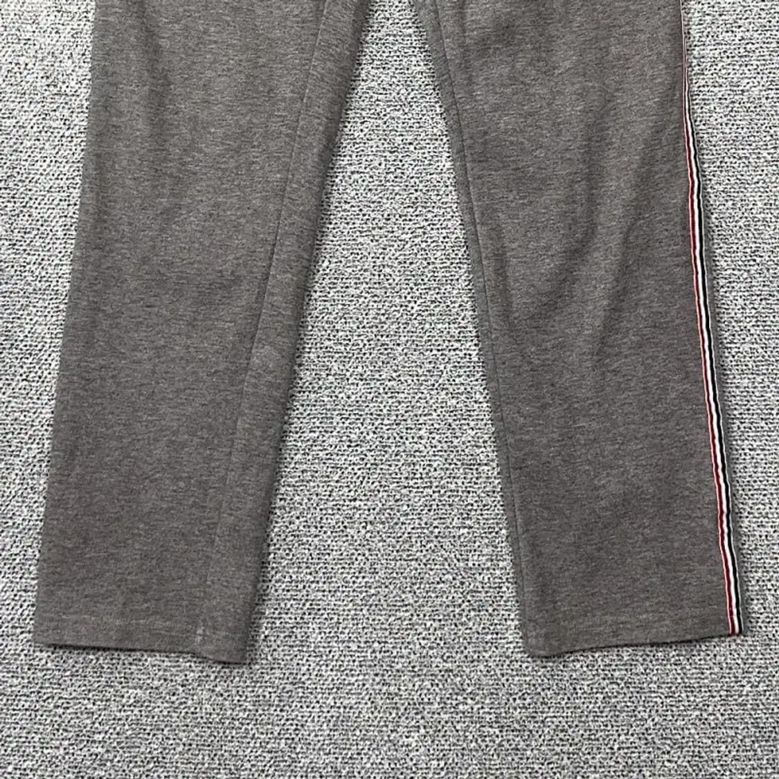 휠라 그레이 로고 트레이닝 팬츠 95 상품이미지4