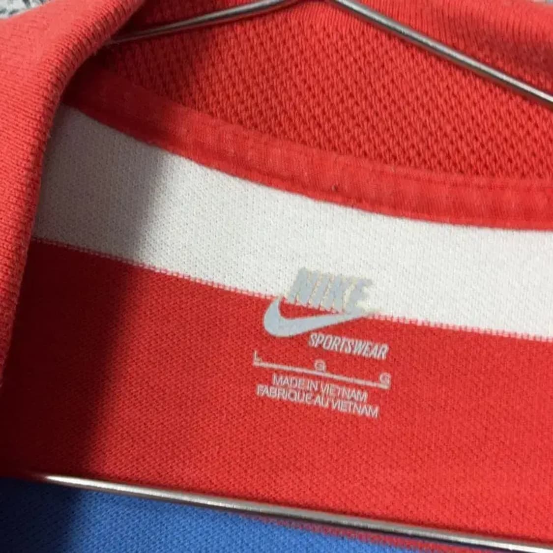 나이키 스트라이프 레드 로고 반팔 카라티 L 상품이미지5
