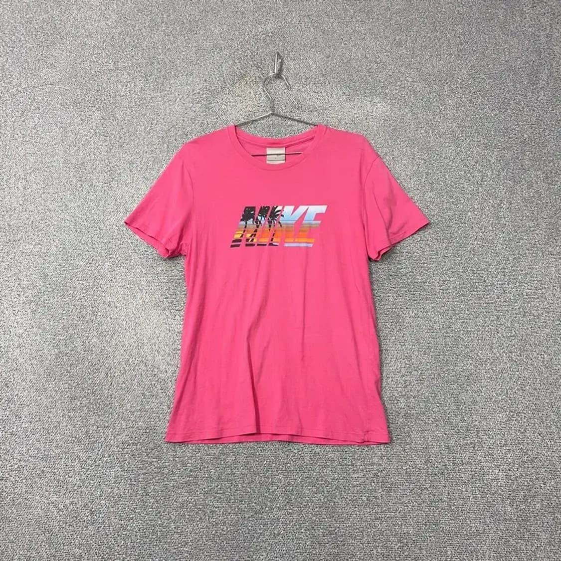 나이키 레트로 로고 프린팅 핑크 반팔 티 L 상품이미지1