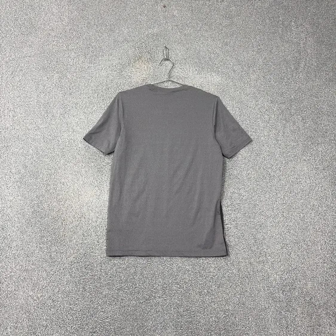 휠라 그레이 기능성 운동 반팔 티 95 상품이미지2