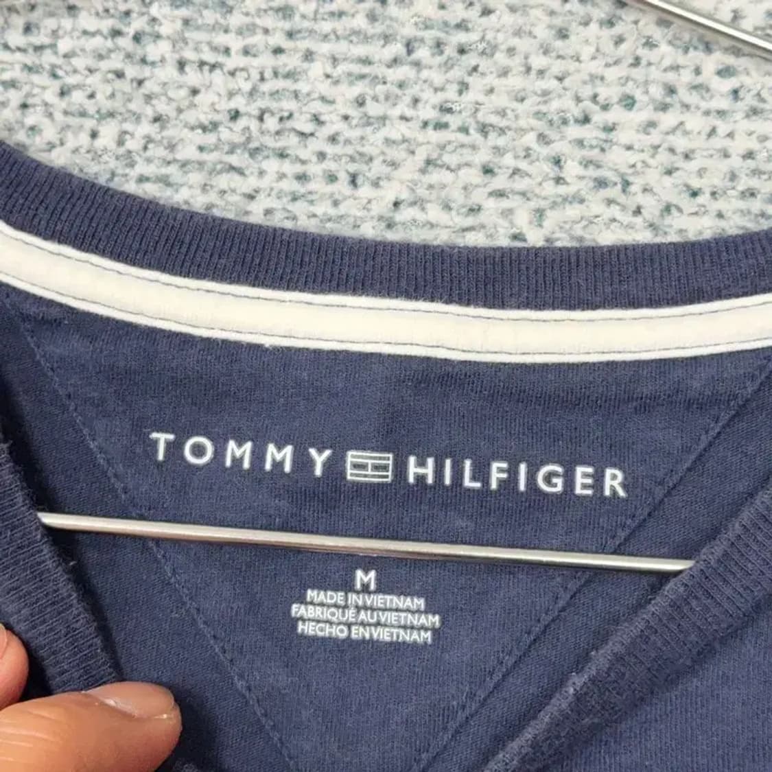타미힐피거 네이비 캐주얼 반팔 티 M 상품이미지3