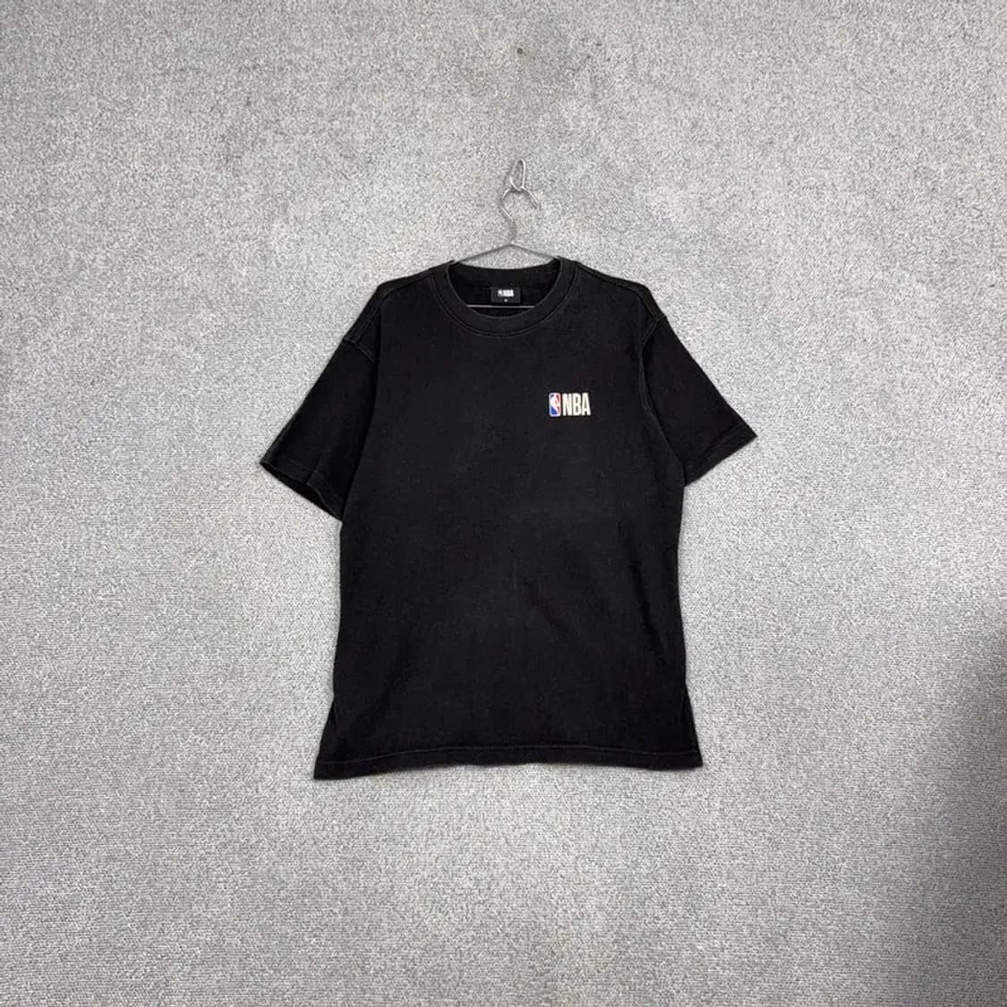 엔비에이 스펠 로고 블랙 반팔 티 M 상품이미지1