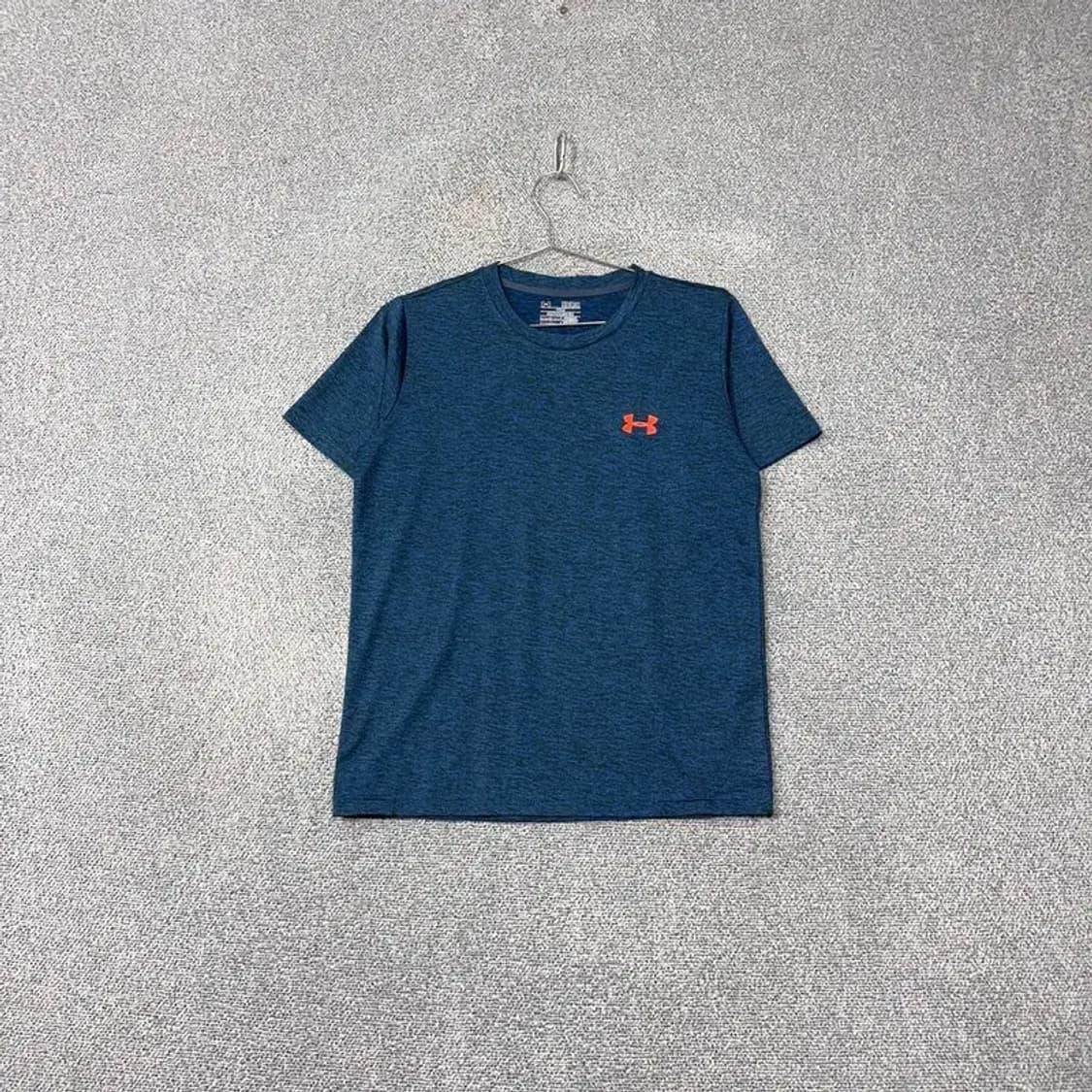 언더아머 네이비 기능성 반팔 티 MD/MM 상품이미지1