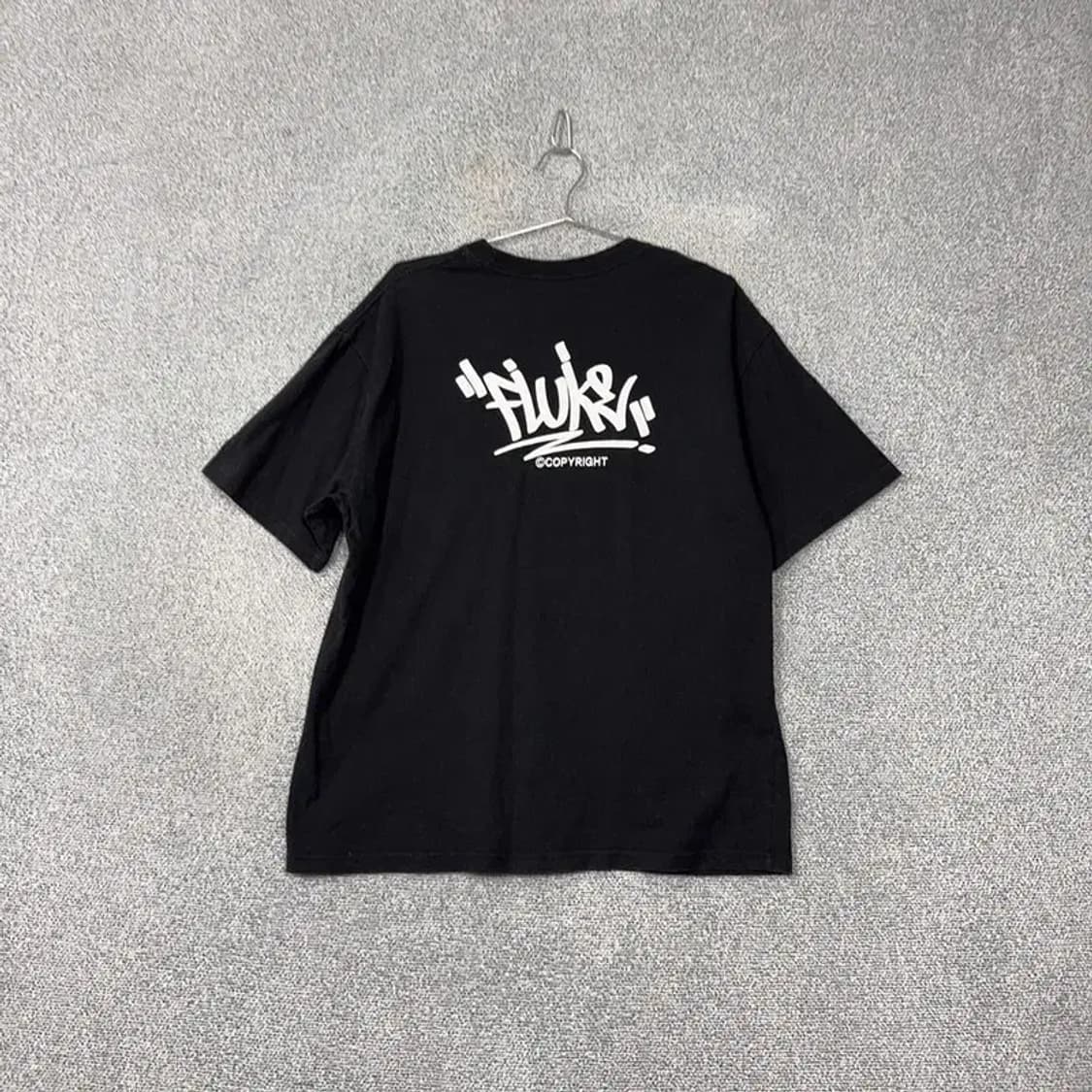 플루크 블랙 로고 프린팅 박스핏 반팔 티 L 상품이미지2