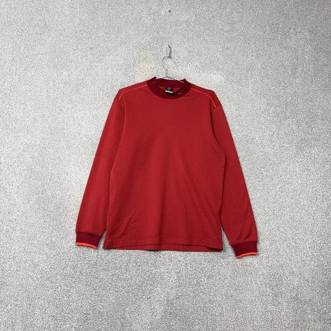 나이키 레드 기능성 긴팔 티 M 상품이미지1