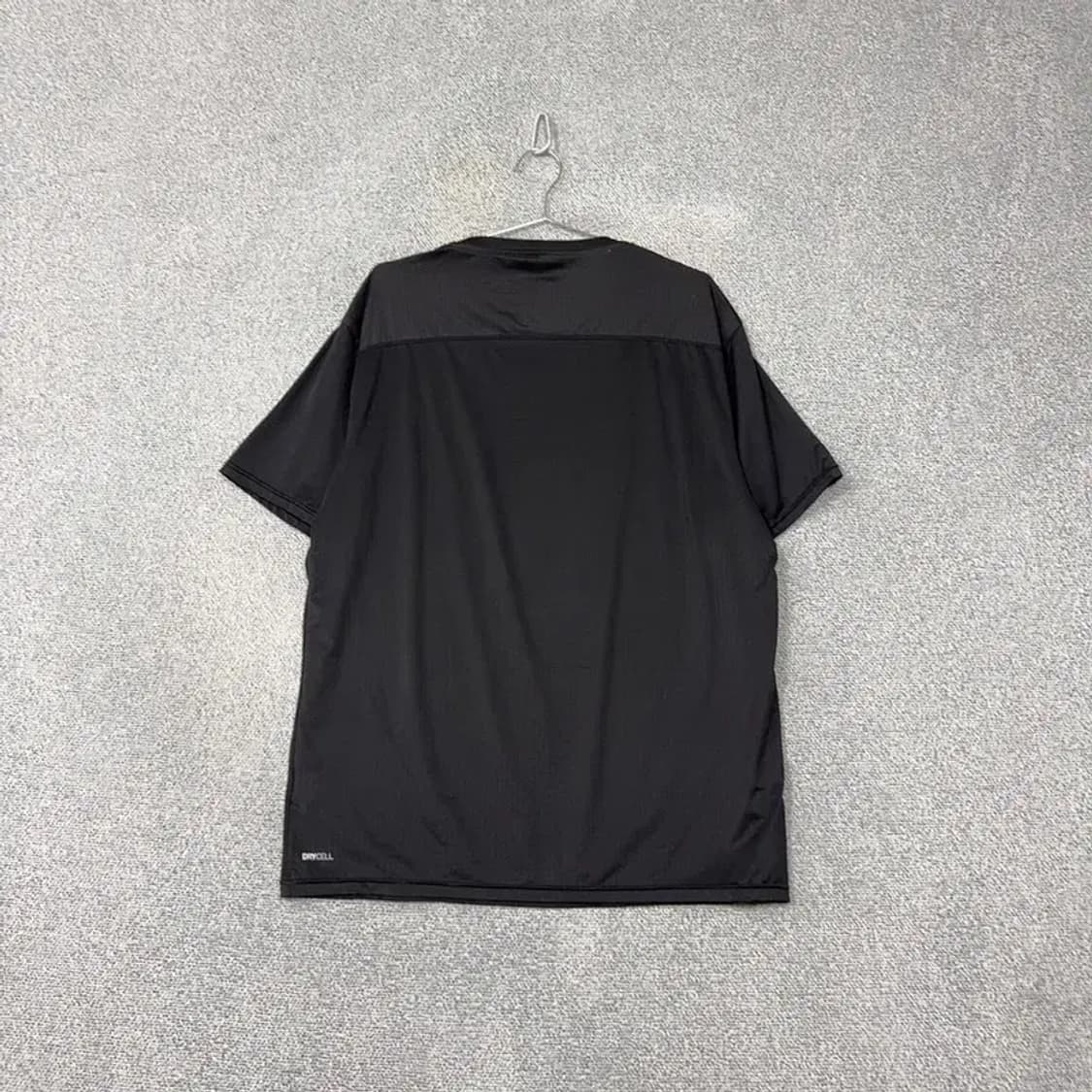 푸마 블랙 기능성 반팔 티 110(XL) 상품이미지2