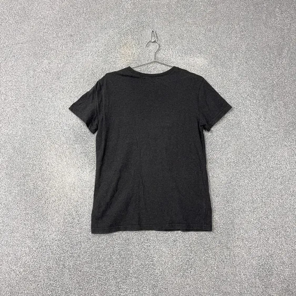 게스 스펠 로고 그레이 반팔 티 M 상품이미지2