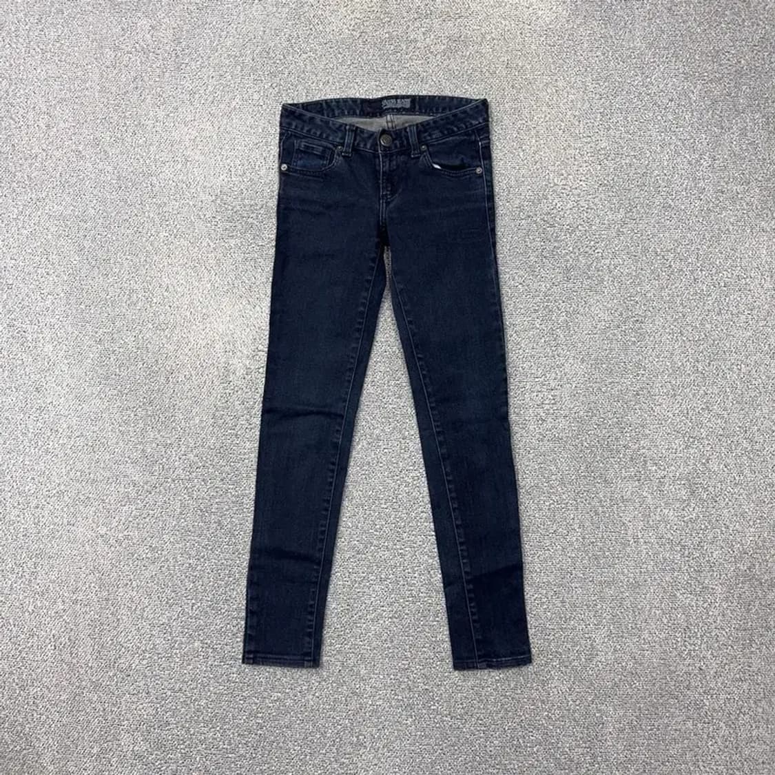 게스 실버 로고 여성 스키니진 58(24) 상품이미지1