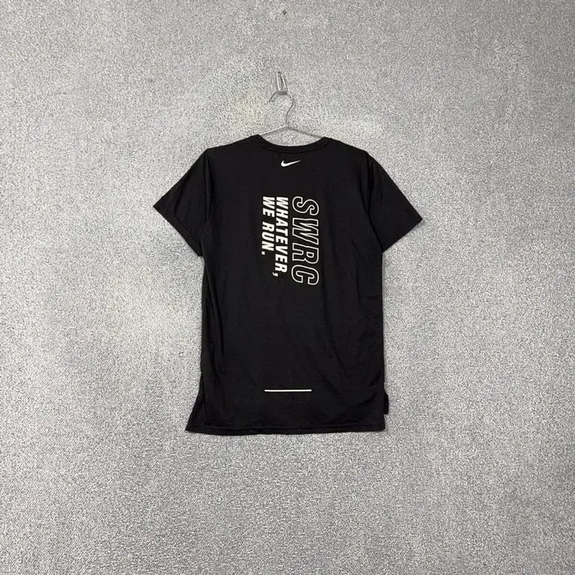 나이키 블랙 프린팅 반팔 티 S 상품이미지2