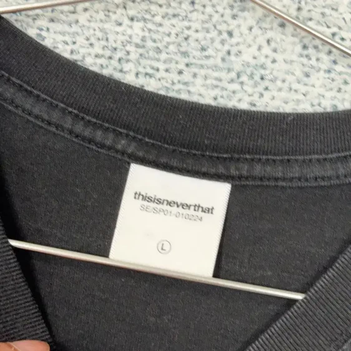 디스이즈네버댓 아치 스펠 로고 프린팅 블랙 반팔 티 L 상품이미지3