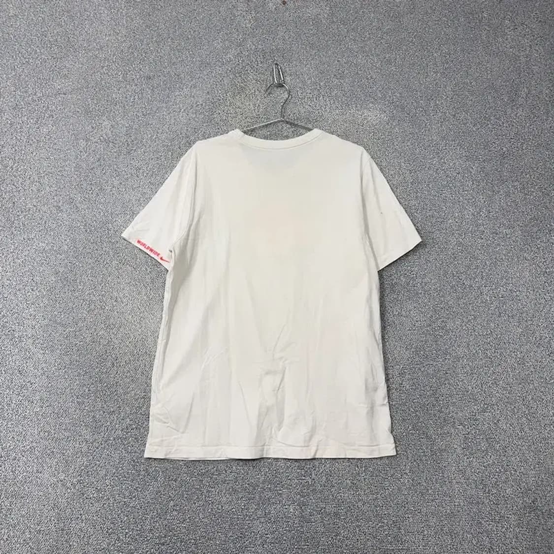 나이키 빈티지 지구 프린팅 화이트 반팔 티 L 상품이미지2