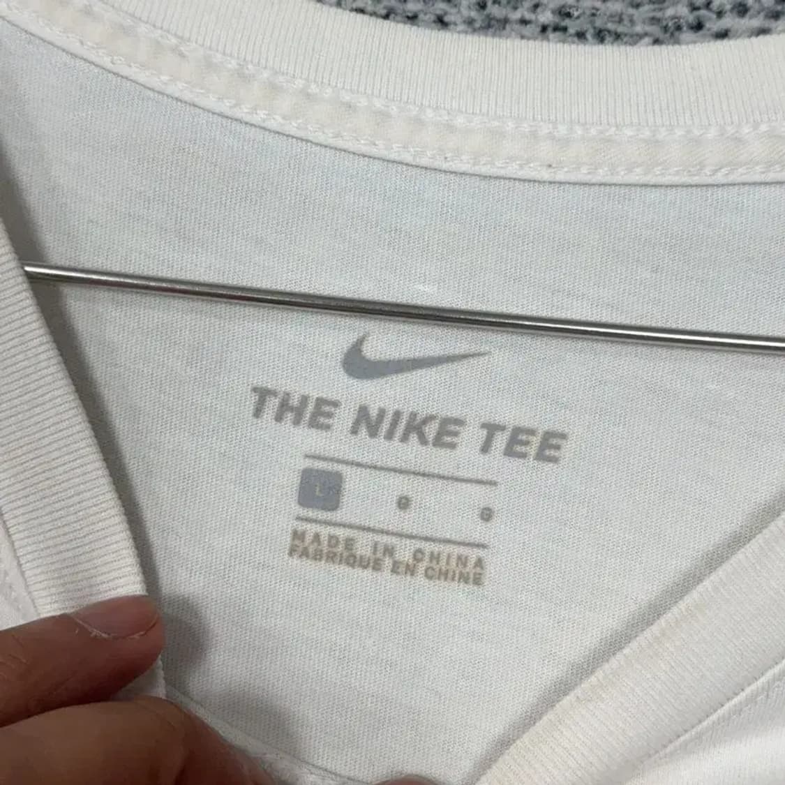 나이키 빈티지 지구 프린팅 화이트 반팔 티 L 상품이미지3