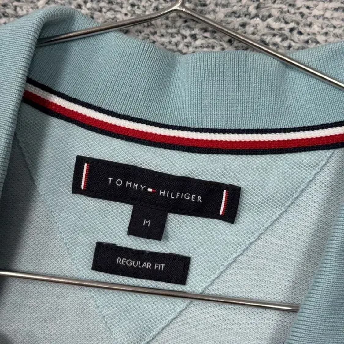 타미힐피거 라이트 블루 로고 반팔 카라티 M 상품이미지5