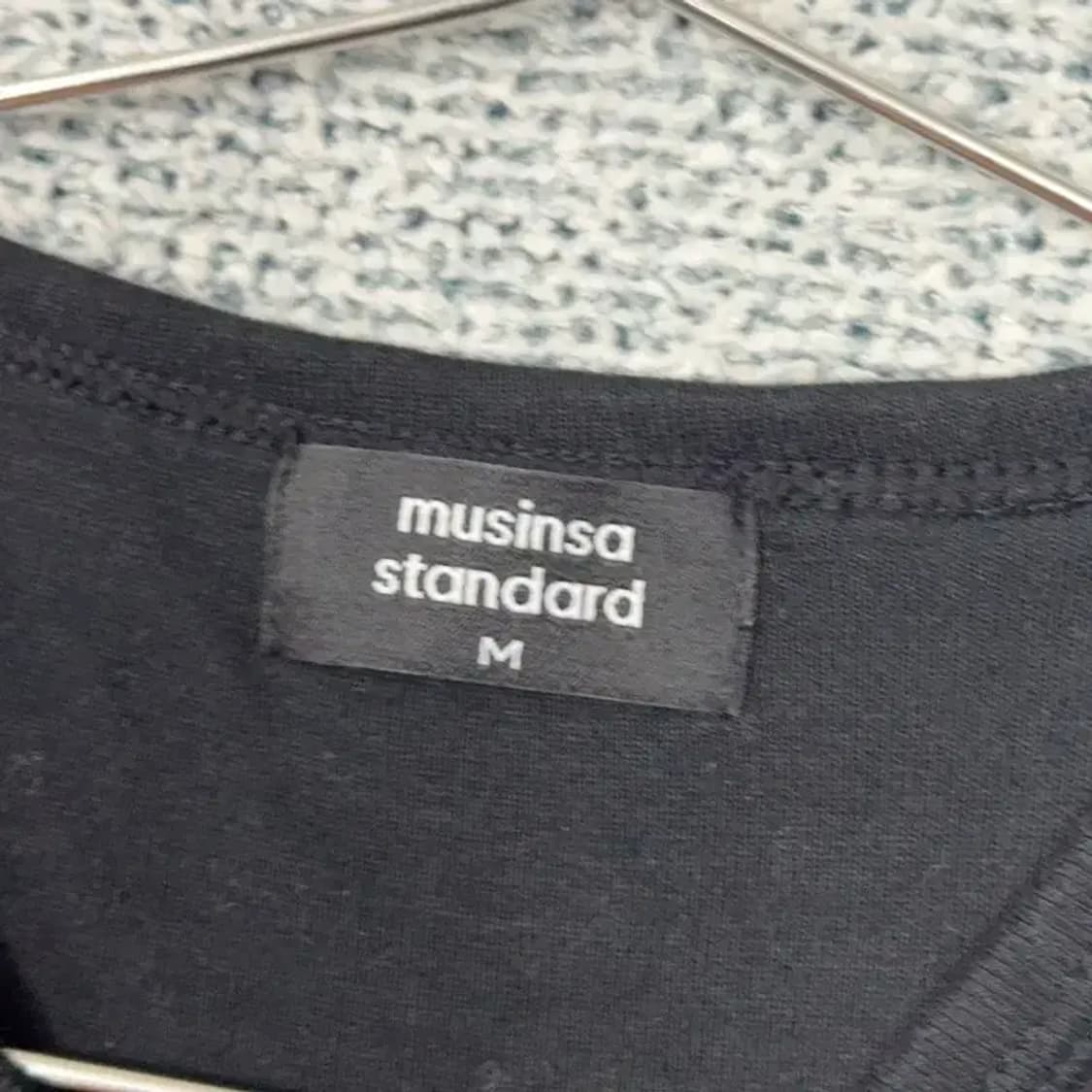 무신사스탠다드 블랙 숏 반팔 티 M 상품이미지3