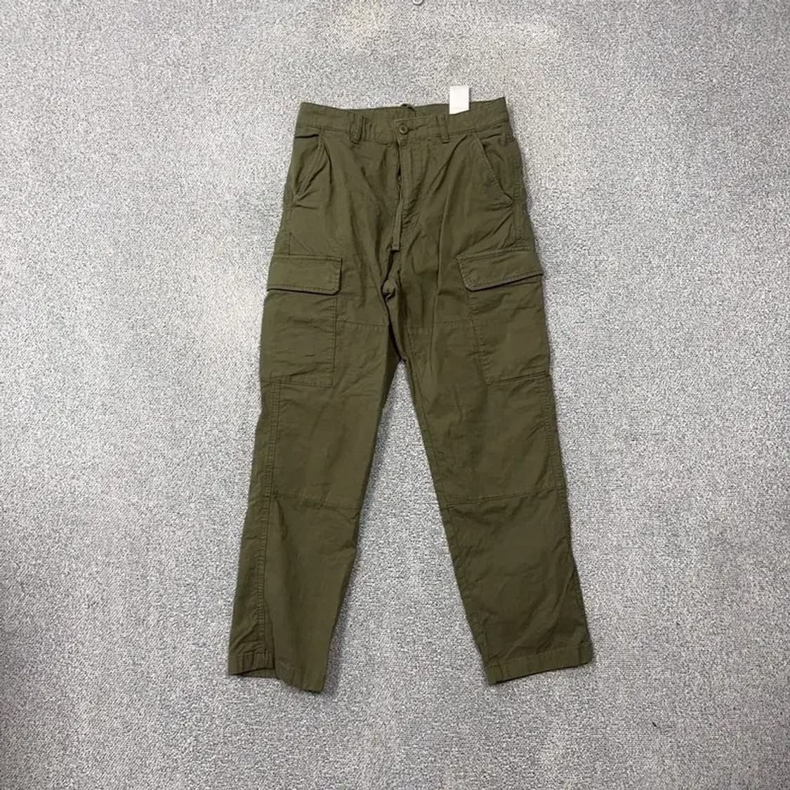 유니클로 카키 카고 팬츠 S 상품이미지1