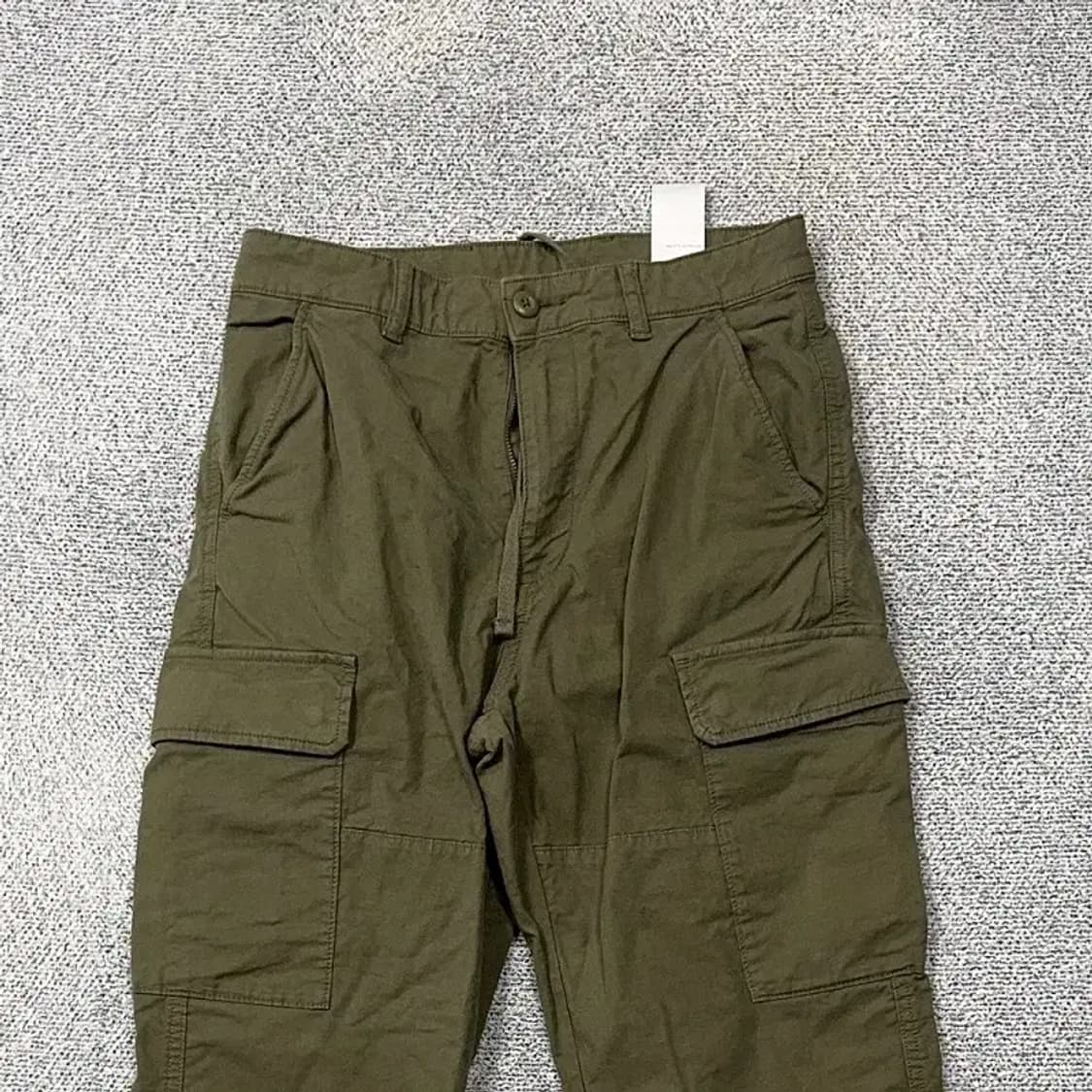 유니클로 카키 카고 팬츠 S 상품이미지3