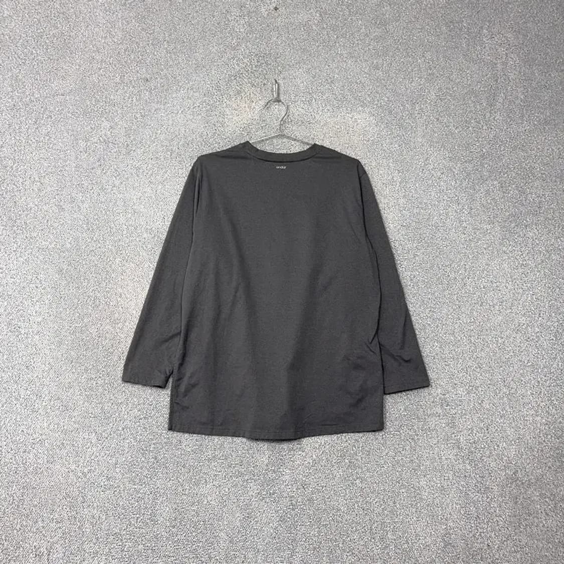 안다르 그레이 기능성 긴팔 티 M 상품이미지2