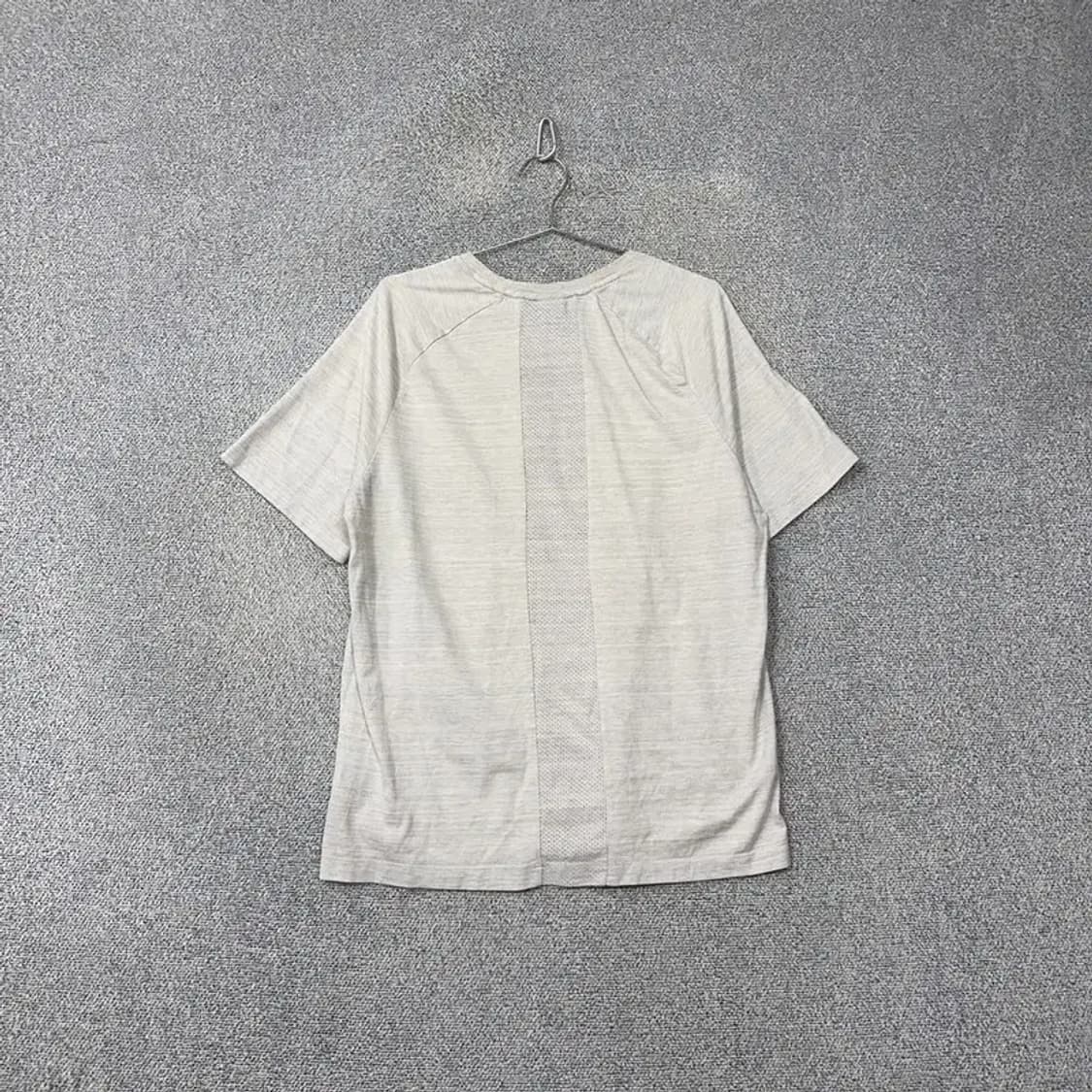 나이키 라이트 그레이 로고 반팔 티 XL 상품이미지2