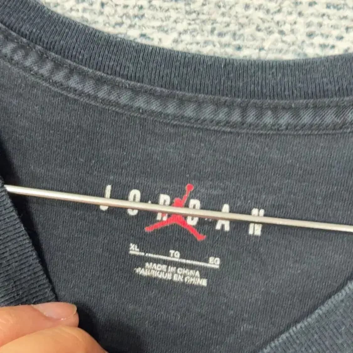 조던 블랙 센터 로고 반팔 티 XL 상품이미지7