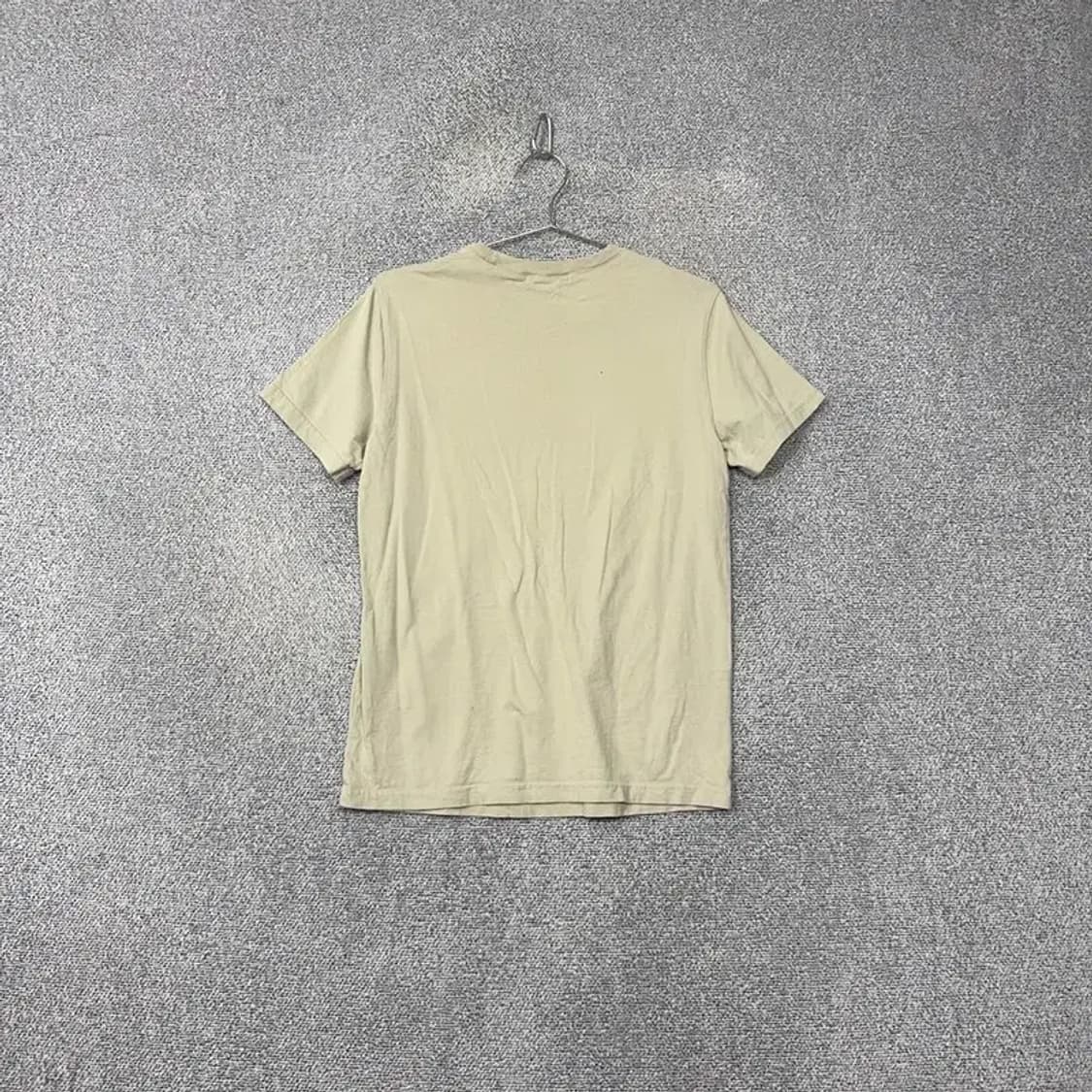 게스 베이지 삼각 로고 반팔 티 M 상품이미지2