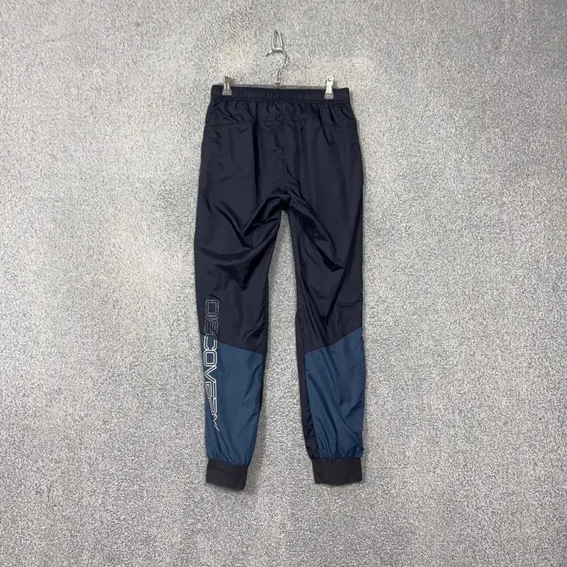 디스커버리 네이비 운동바지 26(67) DN 상품이미지2