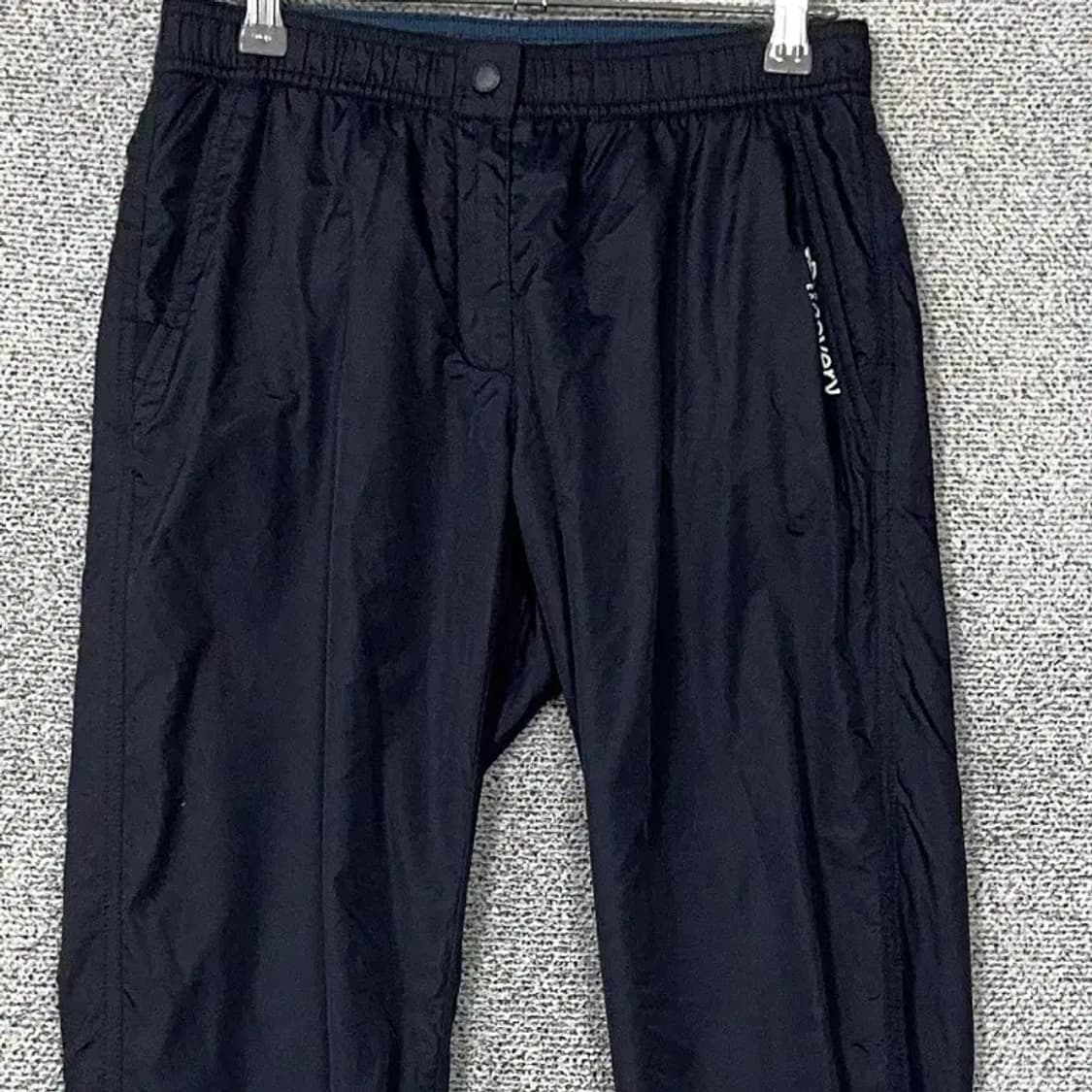 디스커버리 네이비 운동바지 26(67) DN 상품이미지3