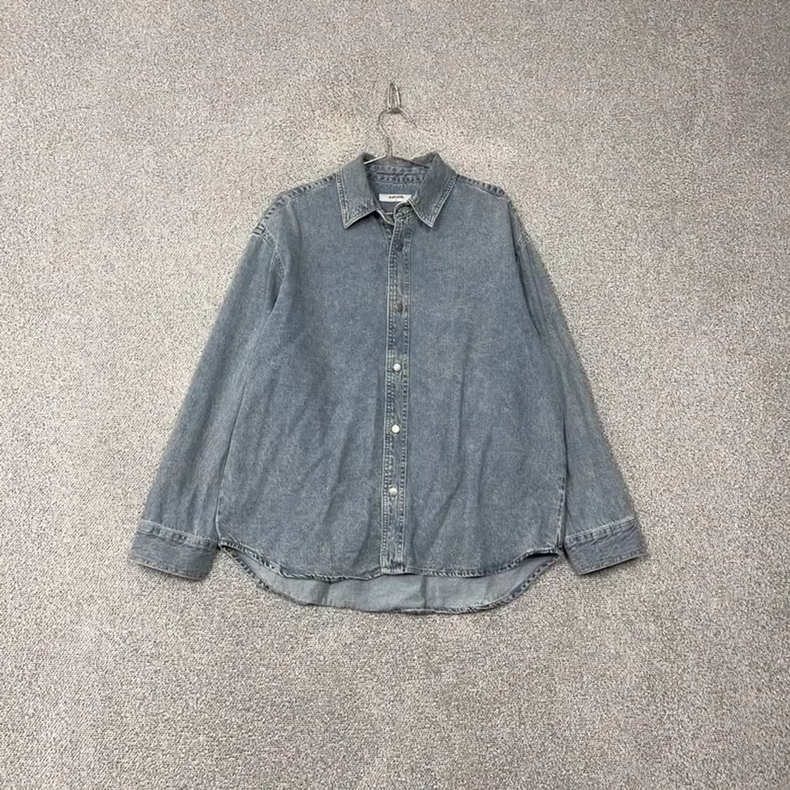 에잇세컨즈 남성 워싱 데님 셔츠 L 상품이미지1