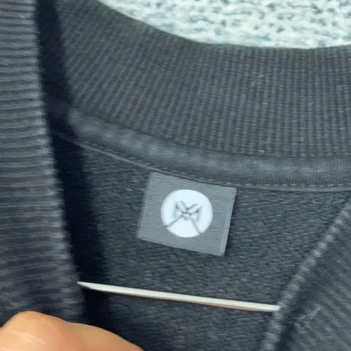 믹스투믹스 프린팅 블랙 맨투맨 원피스 FREE 상품이미지5