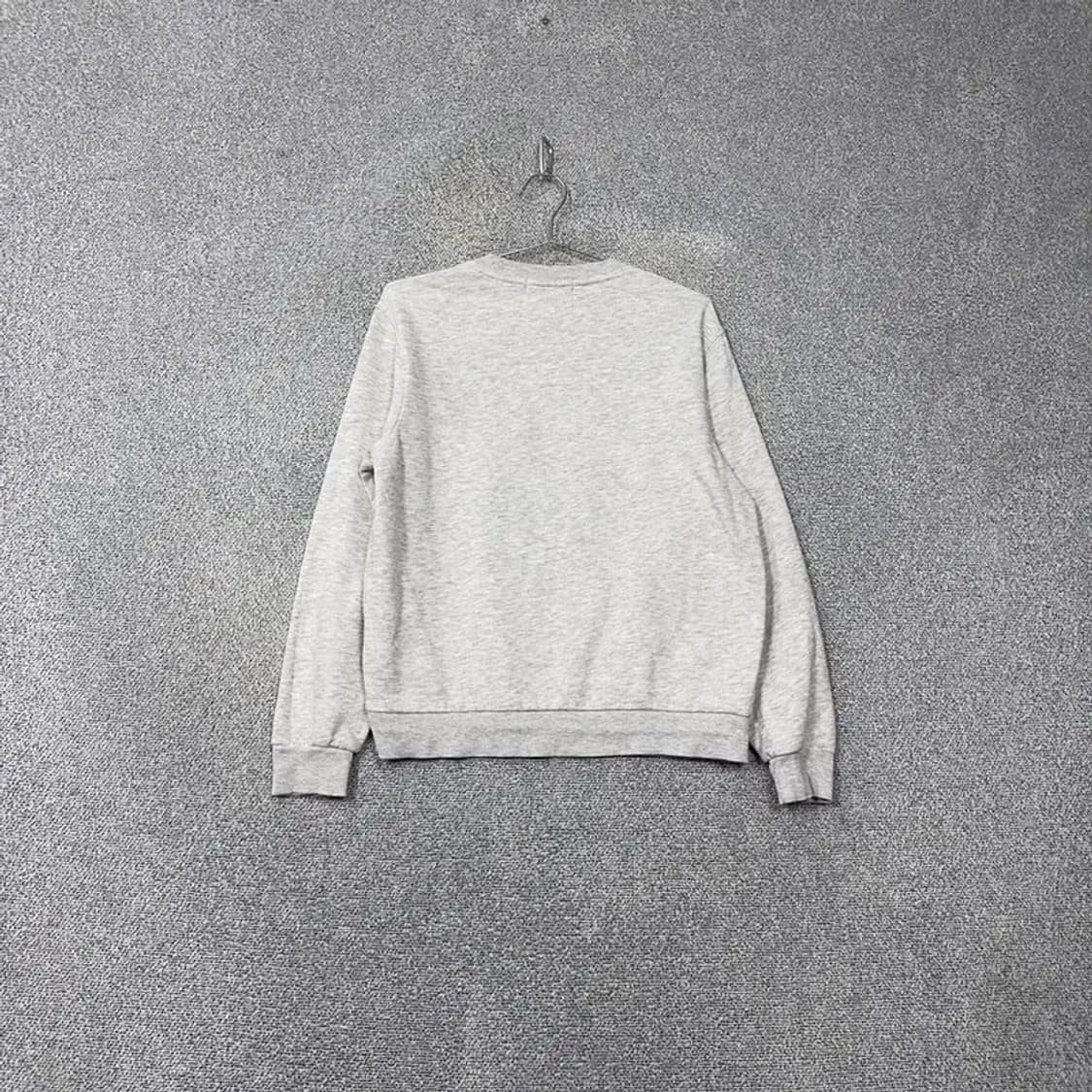 버커루 심플 로고 라이트 그레이 맨투맨 S 상품이미지2