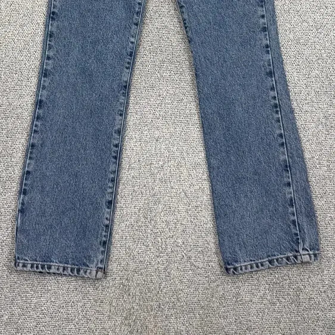 캘빈클라인 여성 연청 캐주얼 데님팬츠 30 상품이미지4