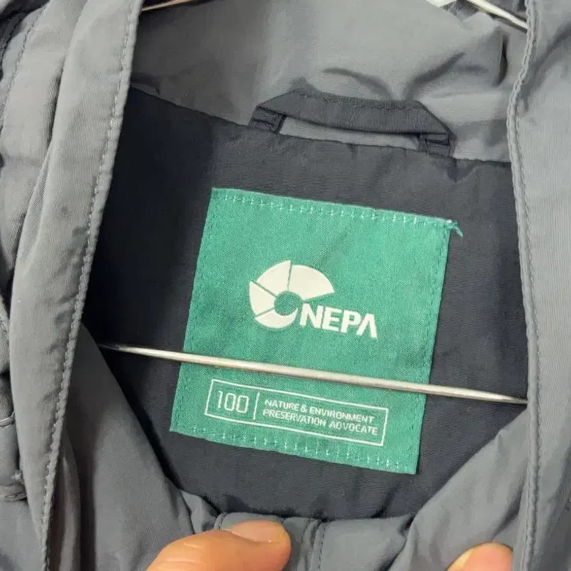 네파 블랙 그레이 로고 등산 기능성 바람막이 100 상품이미지3