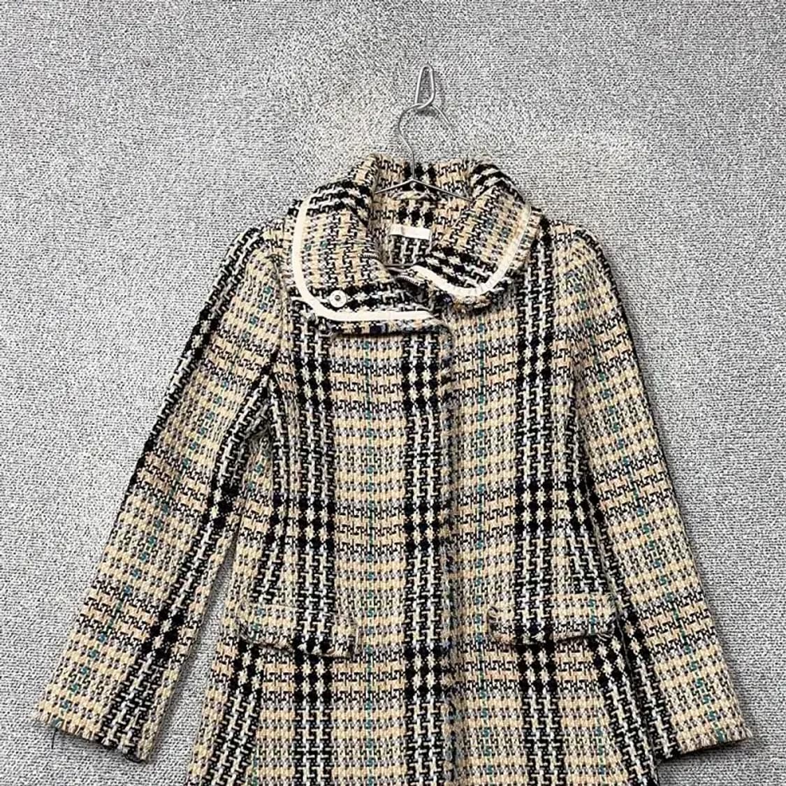 잇미샤 클래식 체크 베이지 울 코트 85-94-160 상품이미지3